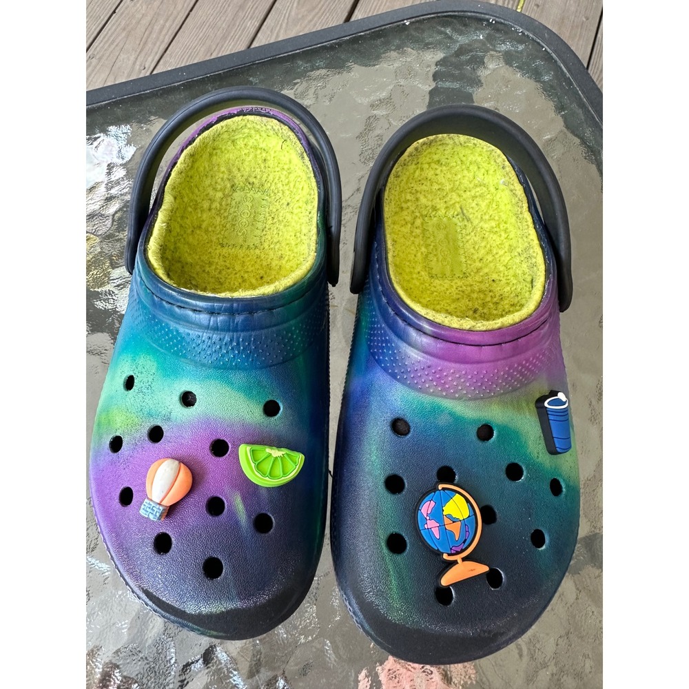 Kids Lined Crocs Clogs Size 13 Tie Dye Northern Lights Jibbitz Charms‎ Unisex